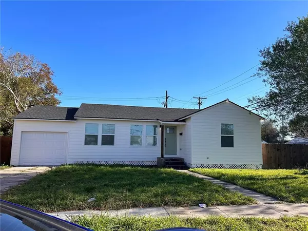 4042 Ramsey ST, Corpus Christi, TX 78415