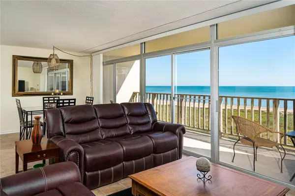 Corpus Christi, TX 78402,4242 Gulfbreeze BLVD #203