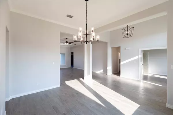 Portland, TX 78374,103 Moon Stone