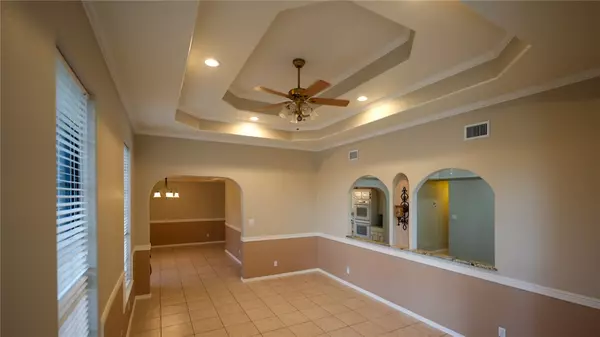 Alice, TX 78332,240 County Road 2112