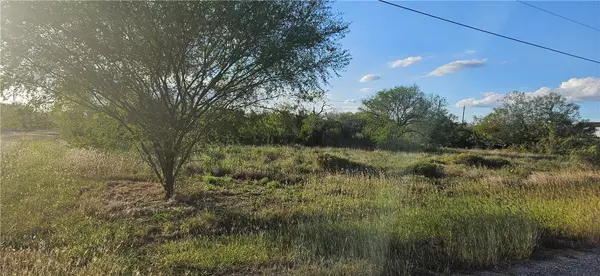 0 French ST, Alice, TX 78332
