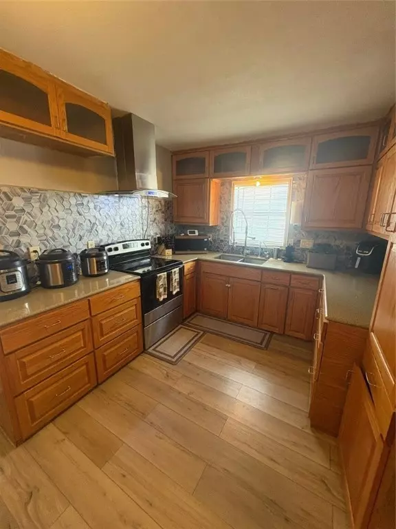 Alice, TX 78332,319 Olmito ST