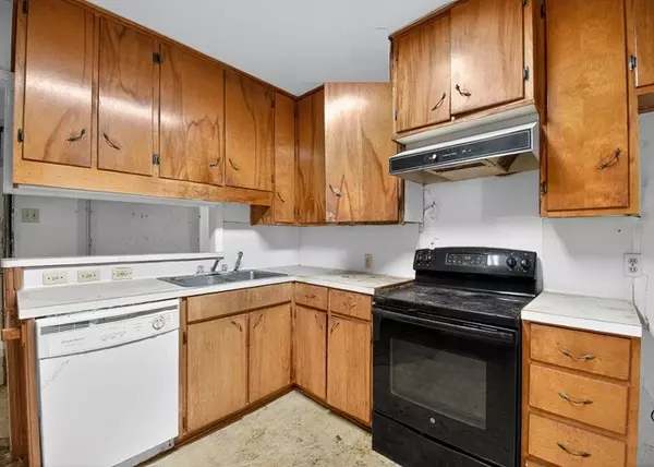 Corpus Christi, TX 78404,502 Vaky ST