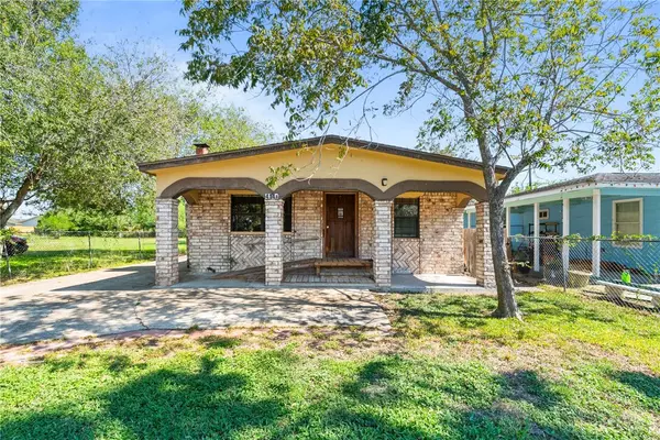 4148 Molina DR, Corpus Christi, TX 78416