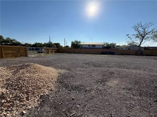 Corpus Christi, TX 78405,2928 & 2926 Sunrise Ave