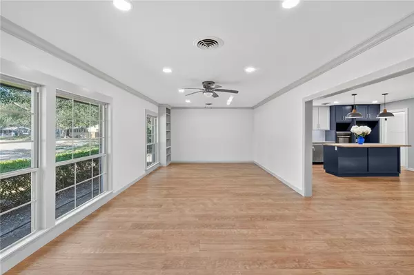 Corpus Christi, TX 78411,126 Rainbow