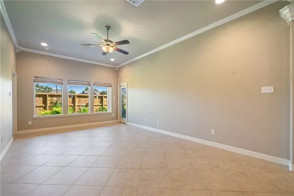 Corpus Christi, TX 78413,4750 Grand Junction DR #29