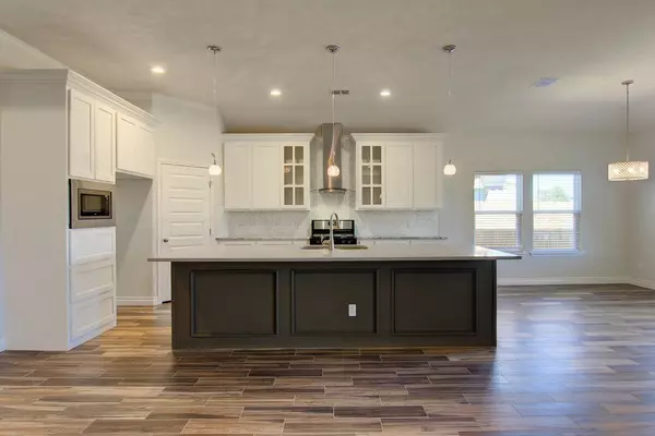 Corpus Christi, TX 78414,6034 Adrian DR