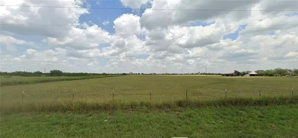 Falfurrias, TX 78355,1319 E Travis ST