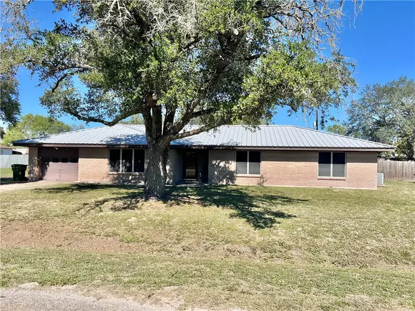 Woodsboro, TX 78393,1105 Johnson ST