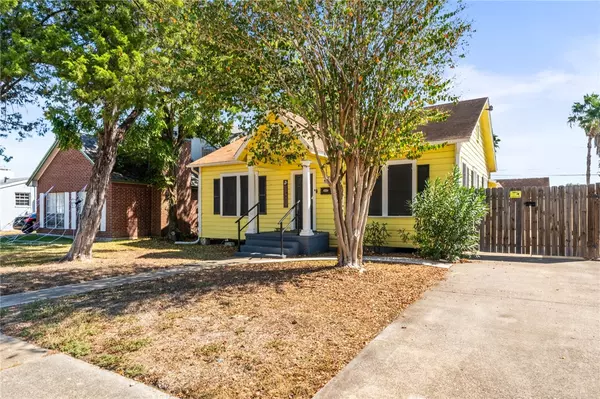 Corpus Christi, TX 78404,409 Southern ST