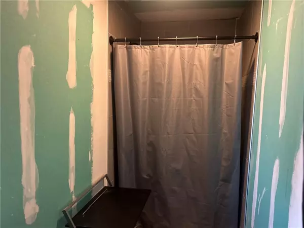 Robstown, TX 78380,4501 W Granado DR