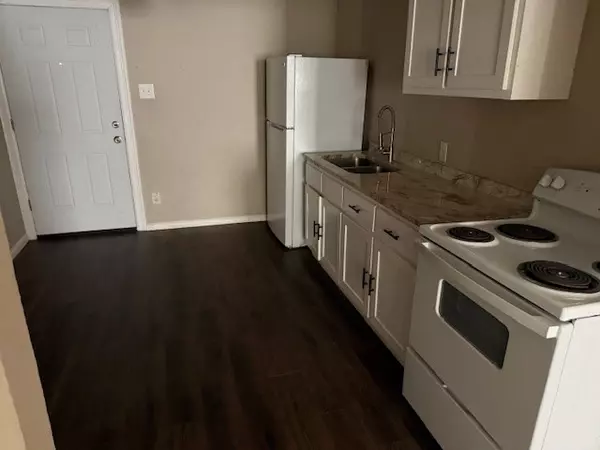 Kingsville, TX 78363,622 W Ella AVE #2