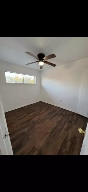 Kingsville, TX 78363,700 W Mesquite AVE #5