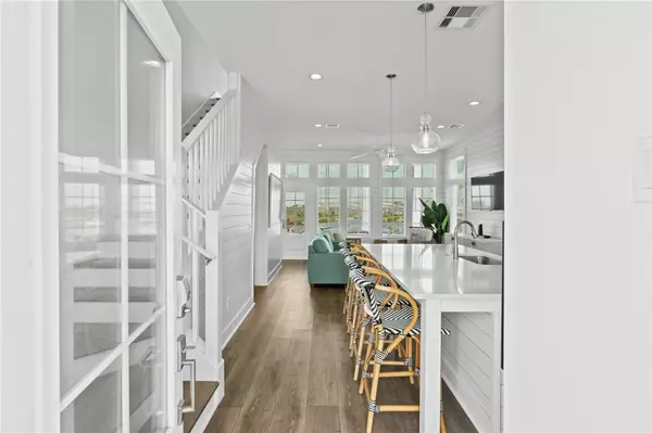 Port Aransas, TX 78373,312 Mermaid Tail LN