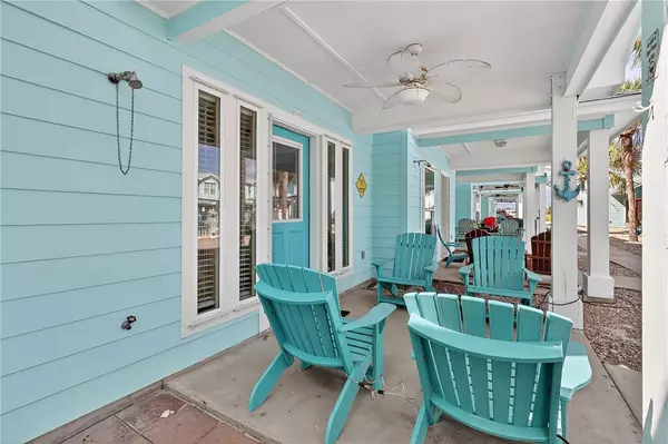 Port Aransas, TX 78373,2120 S 11th ST #701