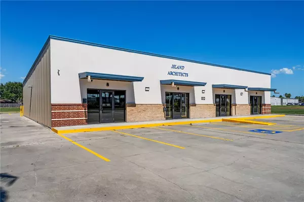 9512 S Padre Island DR #206, Corpus Christi, TX 78418