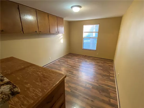 Refugio, TX 78377,215 W Heard ST