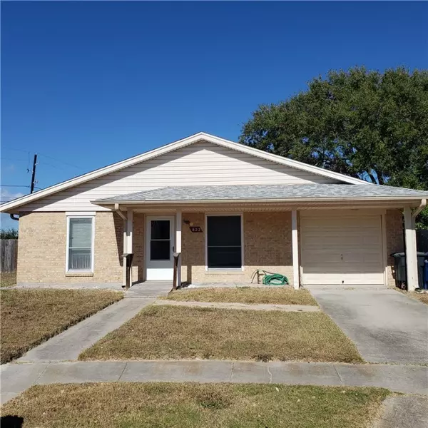 822 Saint Phillip CT, Corpus Christi, TX 78418