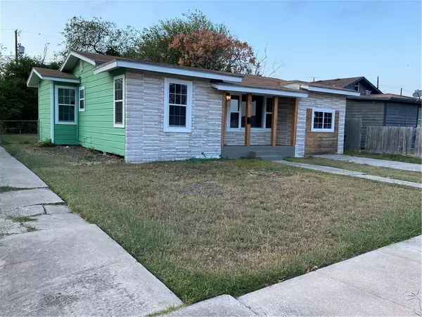 Corpus Christi, TX 78408,937 Nandina DR