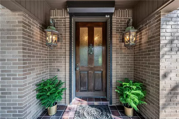 Rockport, TX 78382,2006 Crescent Drive