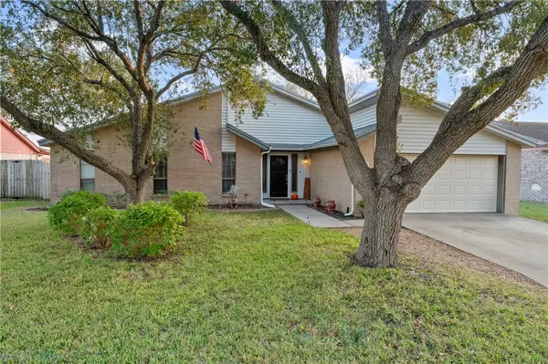 1213 Palm AVE, Kingsville, TX 78363