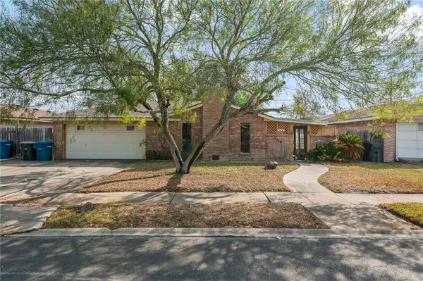 5738 Crestgrove DR, Corpus Christi, TX 78415