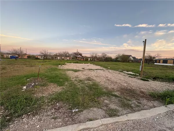 Taft, TX 78390,344 Packinghouse