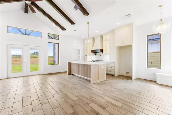 Aransas Pass, TX 78336,835 S 8th ST