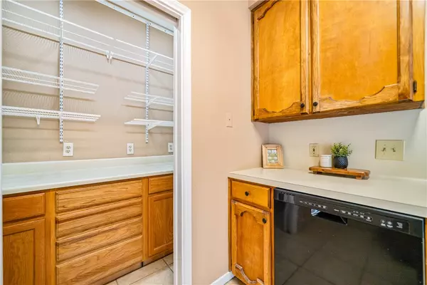 Corpus Christi, TX 78414,3052 Quail Springs