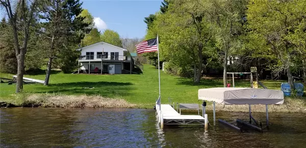 Luck, WI 54853,11654 W Round Lake RD