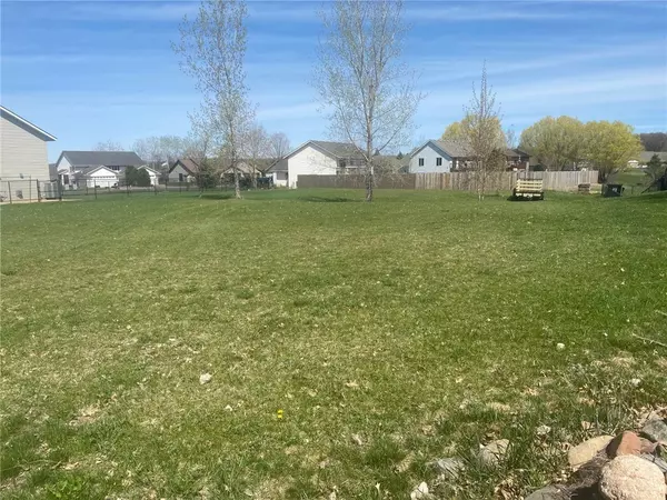 xxx Roosevelt DR, Dresser, WI 54009