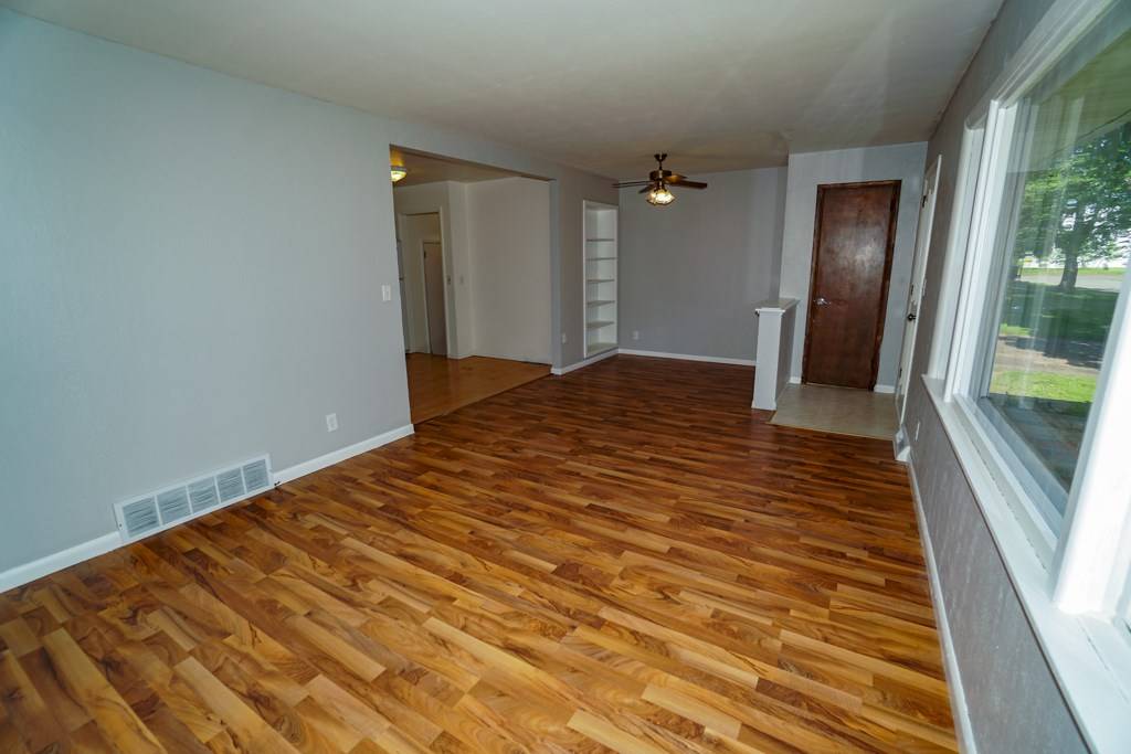 Eau Claire, WI 54703,2426 Willis AVE