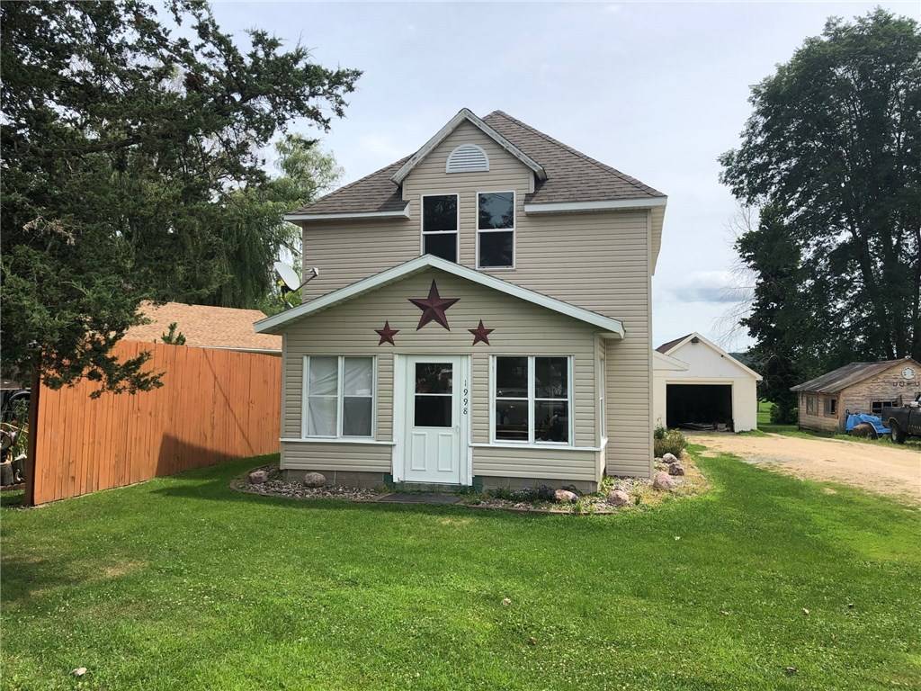 1998 County Road U, Waumandee, WI 54622