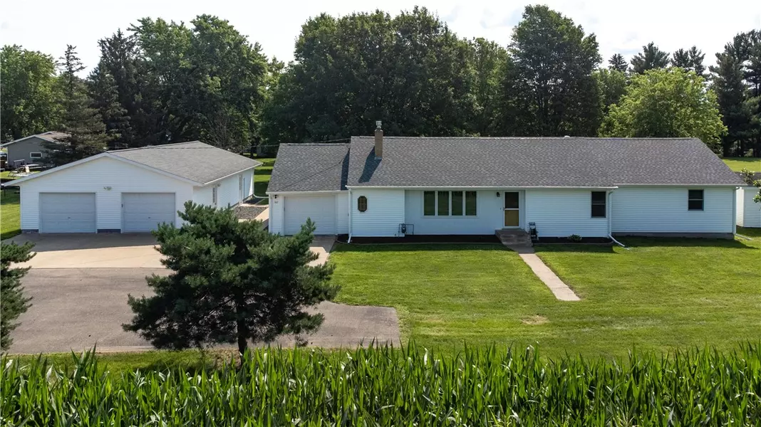 322 S Harrison ST, Mondovi, WI 54755