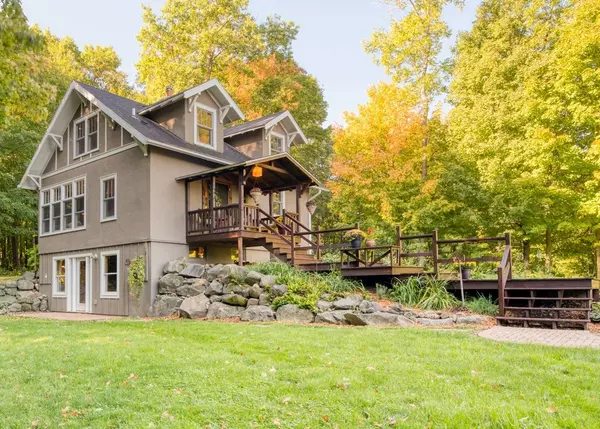 2464 190th Street, Luck, WI 54853