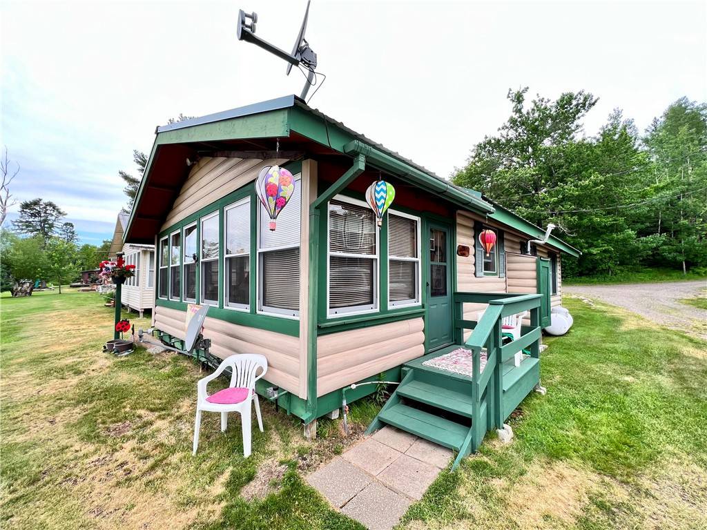 Hayward, WI 54843,8727W Hickory LN