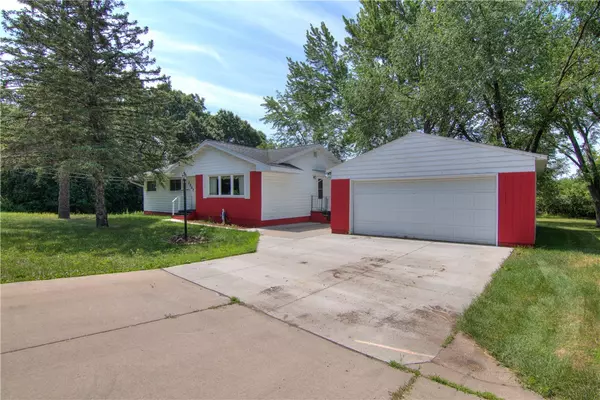 1307 Cameron ST, Eau Claire, WI 54703