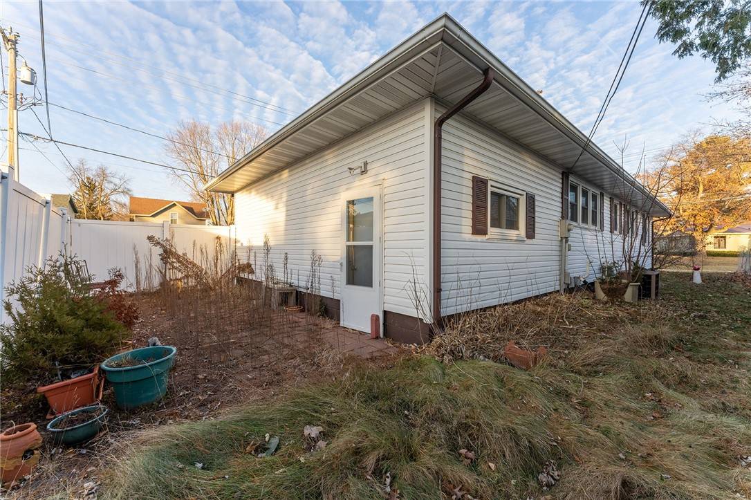 Chippewa Falls, WI 54729,403 Bridgewater AVE