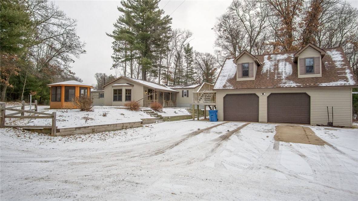 630 27 11/16 ST, Chetek, WI 54728