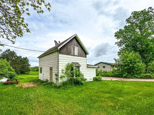 1436 7 1/2 AVE, Hillsdale, WI 54733