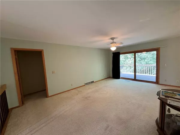 Altoona, WI 54720,1324 Knollwood TRL