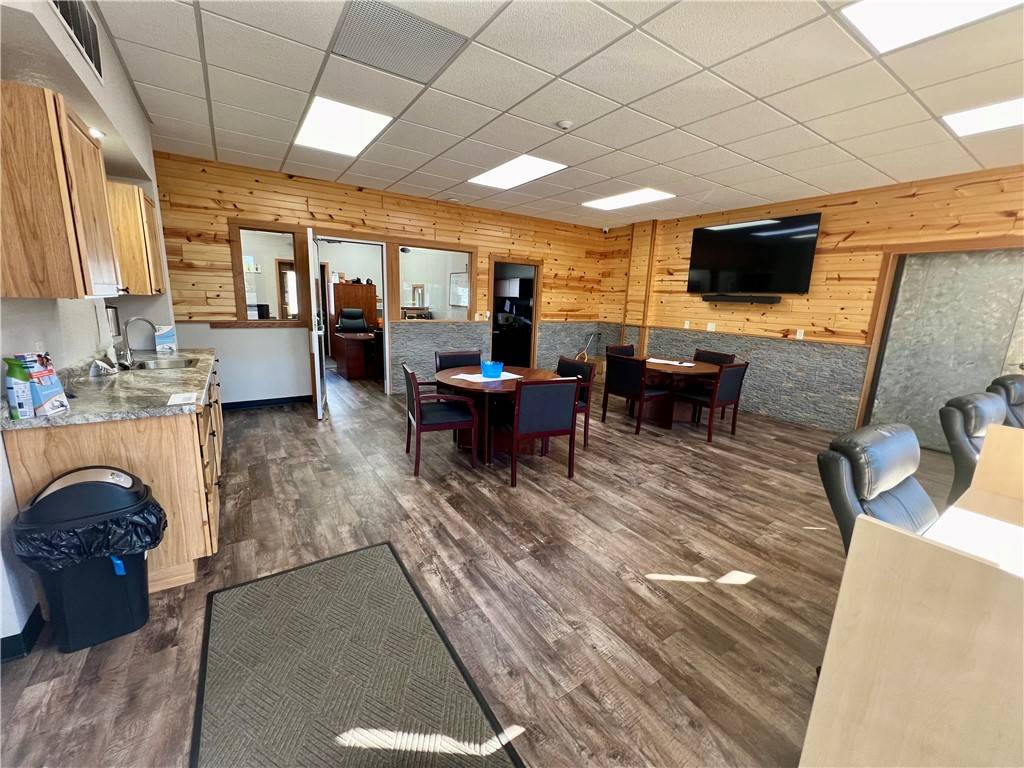 Rice Lake, WI 54868,116 W Knapp ST