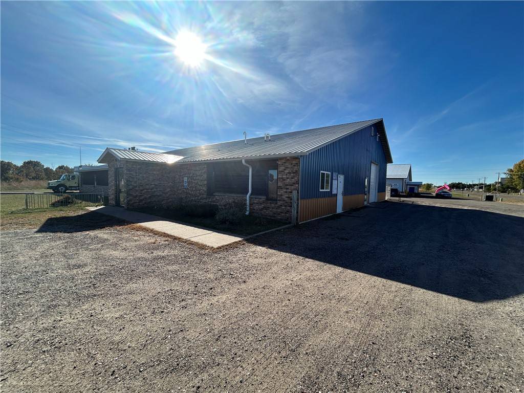 Chippewa Falls, WI 54729,12605 40th AVE