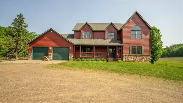 159 17 3/4-18 1/2 ST, Dallas, WI 54733