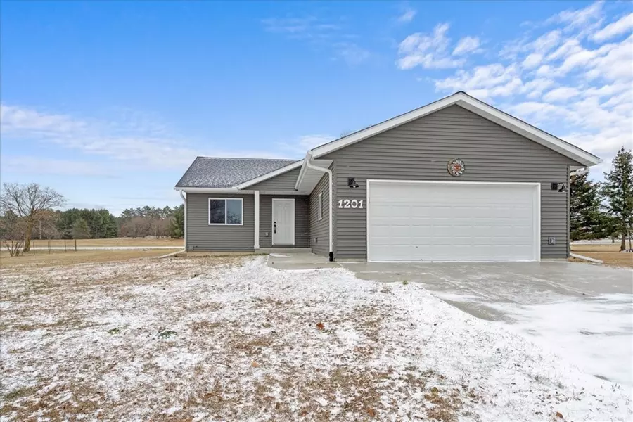 1201 Donald ST, Boyceville, WI 54725
