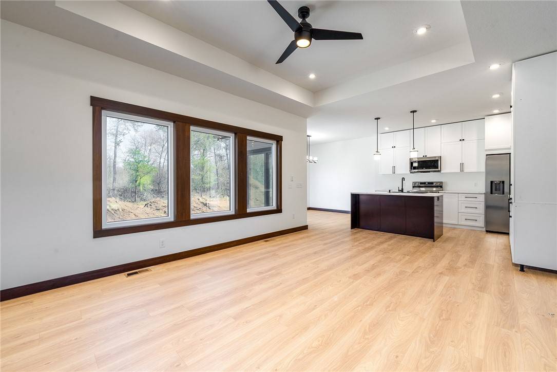Chippewa Falls, WI 54729,3589 114th ST