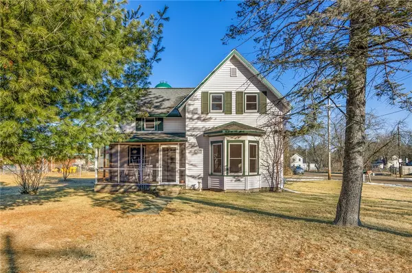 307 E Pearl ST, Merrillan, WI 54754