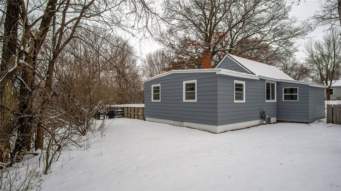Eau Claire, WI 54703,109 Oak Park AVE