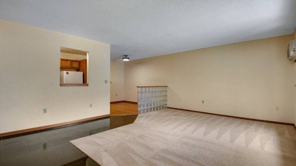 Eau Claire, WI 54701,3603 Oak Tree LN